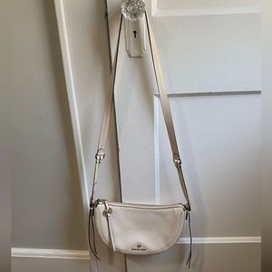 Michael Kors Leather Crossbody bag